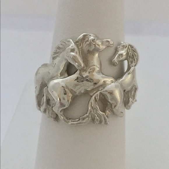 Fine Jewelry Jewelry - NWT Sterling silver .925 Wild Horses art ring